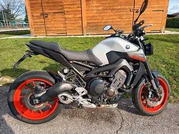 Yamaha mt09