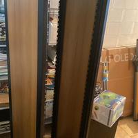 Armadio Rack 19” professionale in legno e metallo