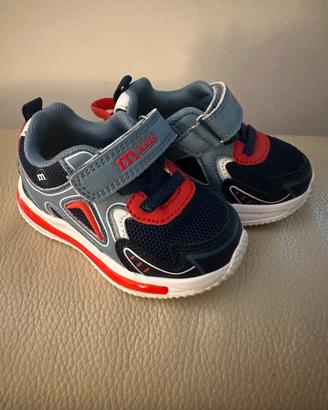 Scarpe bambino n.21