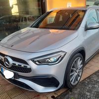 Mercedes-benz GLA 200 d Automatic 4Matic Premium a