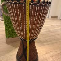 Bongo arrigianale africano