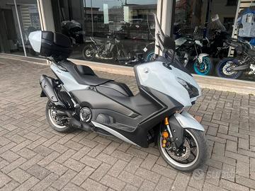 Yamaha TMAX 560 Tech Max