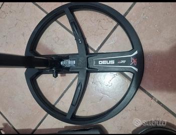deus 1 