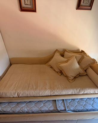 Divano letto in stile dormeuse