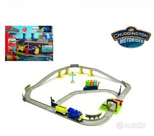 CHUGGINGTON  PISTA TRENI A BATTERIA E VAGONI