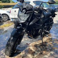 Yamaha xj6 600 cc 30.000 km Barracuda