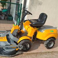 Trattorino tagliaerba stiga