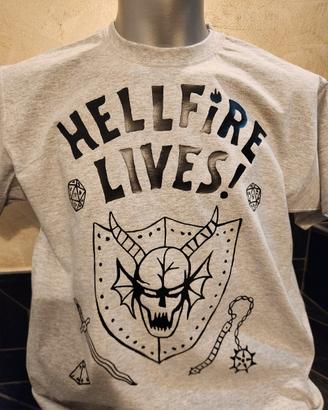 Maglietta Hellfire Lives ! Stranger Things 
