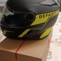 Casco misura M con sistema bluetooth