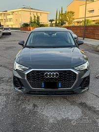 Audi Q3 35 SPORT BACK Business Plus