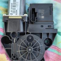 Motorino alzacristallo anteriore dx Renault Megane