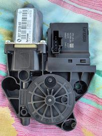 Motorino alzacristallo anteriore dx Renault Megane
