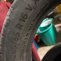 Gomme usate 205/55/16 v