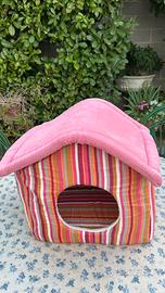 Cuccia imbottita a casetta per gatto o cane