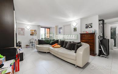 TERRATETTO QUADRILOCALE IN CENTRO PAESE