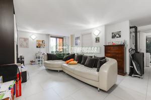 TERRATETTO QUADRILOCALE IN CENTRO PAESE