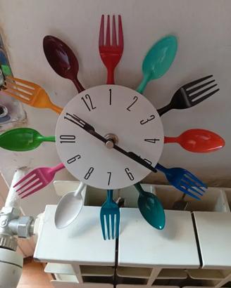 Orologio da parete design posate colorate