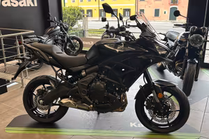Kawasaki Versys 650 2026 prezzo promozionale