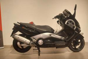 Yamaha T Max 500
