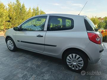 Renault Clio 3 serie 1.2 perfetta per neopatentati