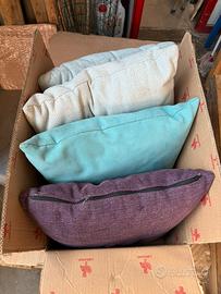 Cuscini arredo divano 4 pezzi azzurro e viola
