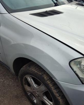 Parafango destro MERCEDES-BENZ ML 320 del 2006
