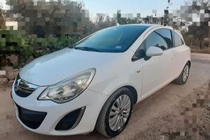 Opel corsa benzina GPL 1200
