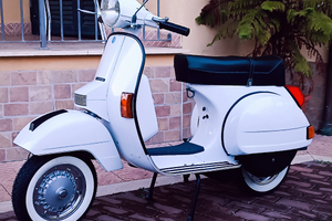 Vespa PX125E