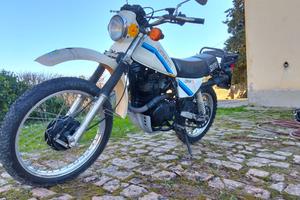 Suzuki 400  dr