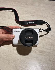 Macchina Fotografica CANON EOS M10