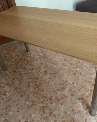 Scrivania IKEA 140x65 con gambe regolabili