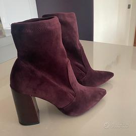 Stivaletti colore bordeaux scamosciati