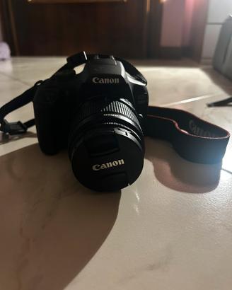 Canon Reflex EOS 2000D
