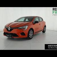 RENAULT Clio 1.6 E-Tech full hybrid Equilibre 145c