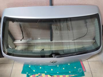 vetro posteriore golf 4