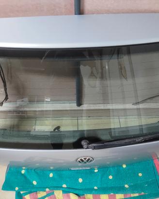 vetro posteriore golf 4