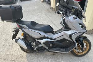moto nuova