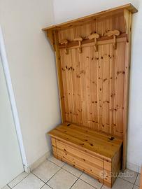 Arredo coordinato in legno