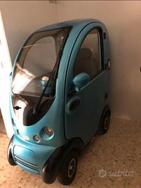 Auto Scooter elettrico per Anziani/Disabili
