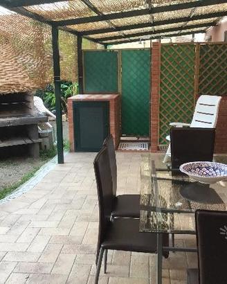 Bilocale con giardino sul Lungomare, vicino Cefalù