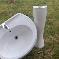 Lavandino a colonna