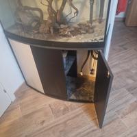 acquario con mobile e pompa 