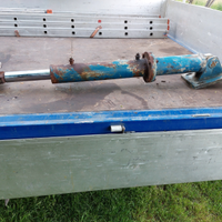 Pistone idraulico doppio effetto