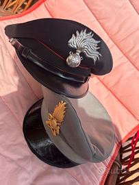 Lotto due berretti Militari vintage