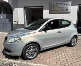 Lancia ypsilon 1.2 platinum certificata nuova