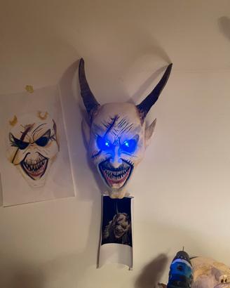 Maschera da krampus