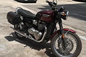 Triumph Bonneville 1200 - T120