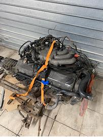 Motore BMW M20B20 Completo di tutto
