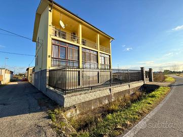 CASA INDIPENDENTE A VERCELLI