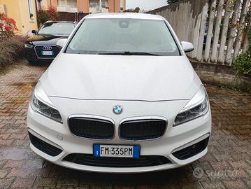 BMW serie 2 218d 